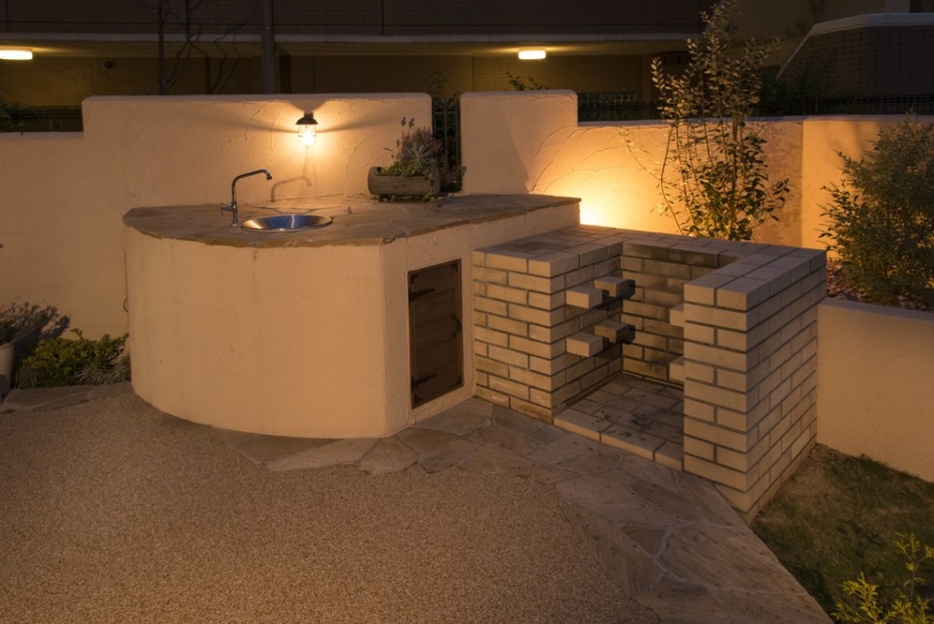 Case No 04 バーベキューが楽しめるガーデンキッチンのあるお庭 S様邸 八王子市 エクステリア サンケンプラネット